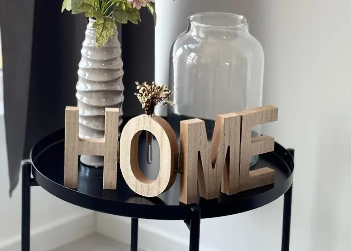 23-schoener Wohnen, Grosses Fuer 5-6 Personen In Super Lage Lejlighed Duisburg